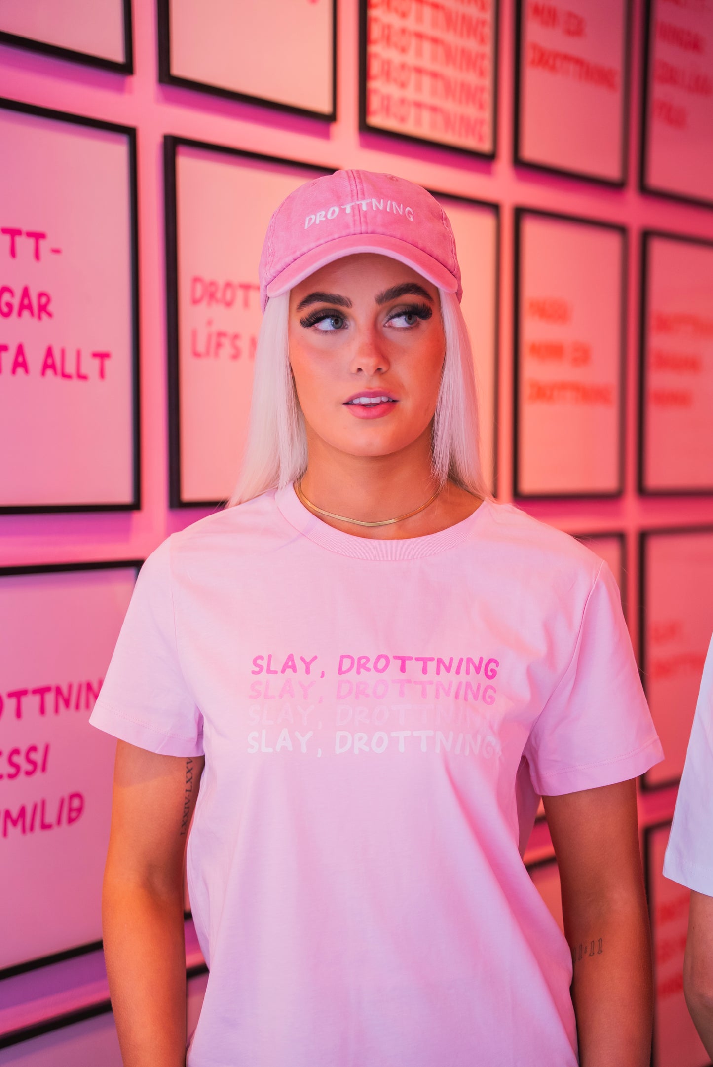 Drottningar – Stuttermabolur 02