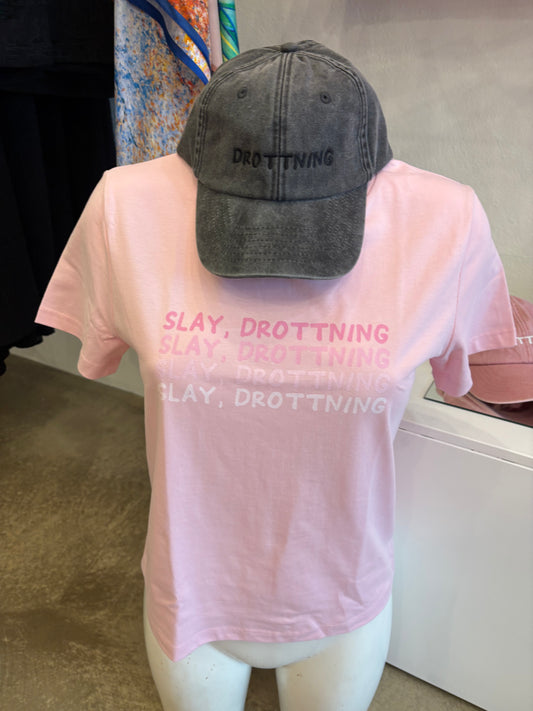 Drottningar – Derhufa Svört